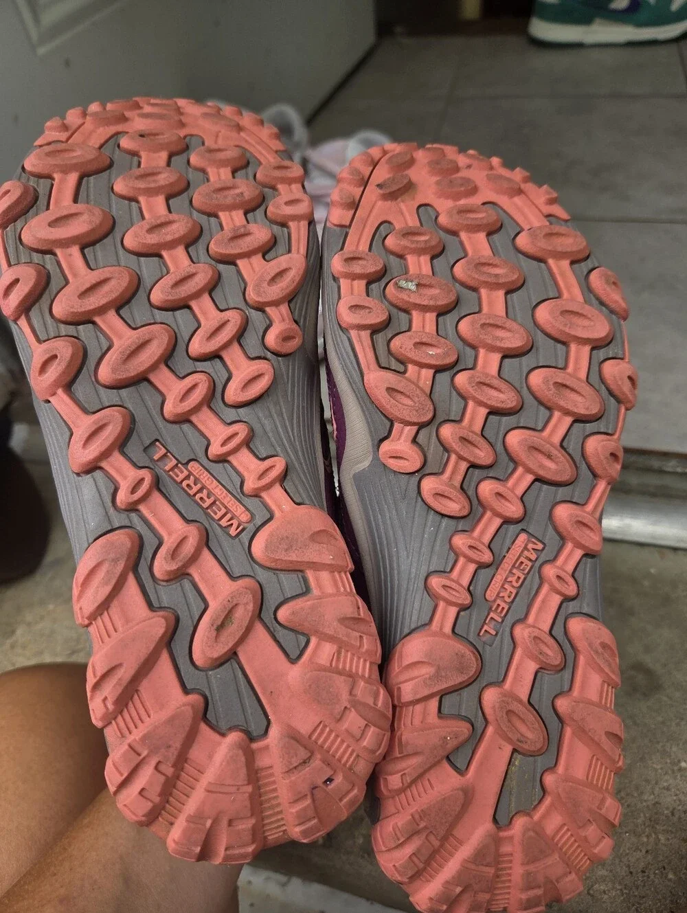 Merrell Kid Unicex Size 5.5 G
